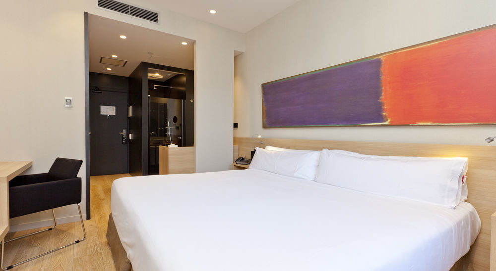 Hotel Ambit Barcelona Zewnętrze zdjęcie